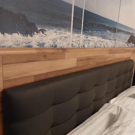 Happiness * Kecskemét