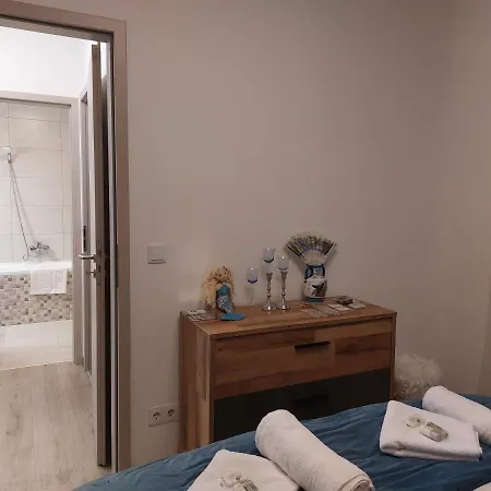 Happiness Apartment