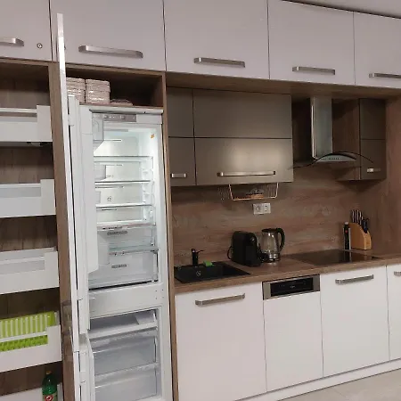 Happiness Apartment