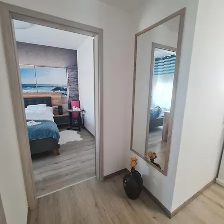 Happiness Apartment