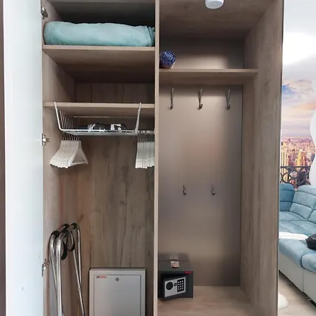Apartment Happiness *